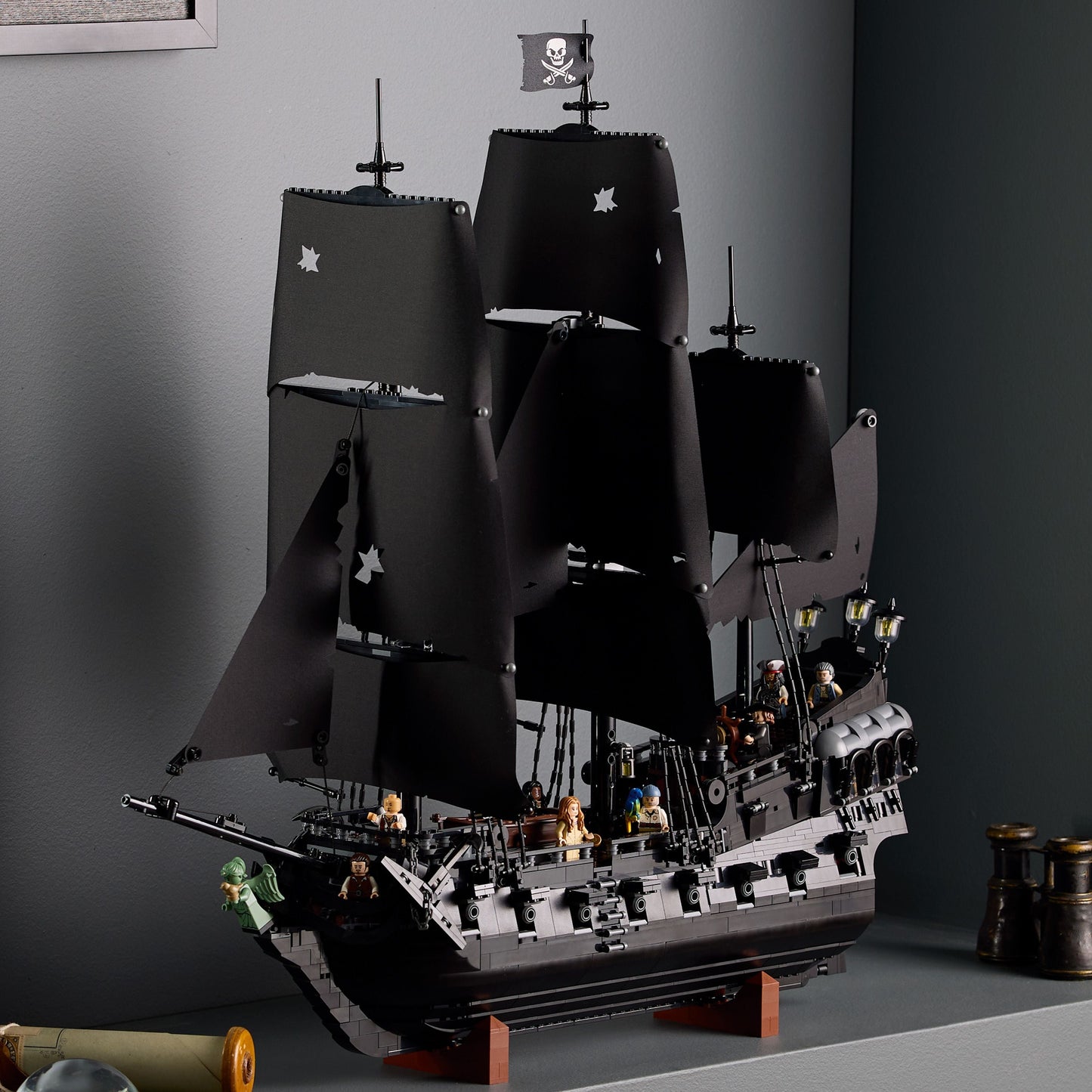 10365 Captain Jack Sparrow's Pirate Ship