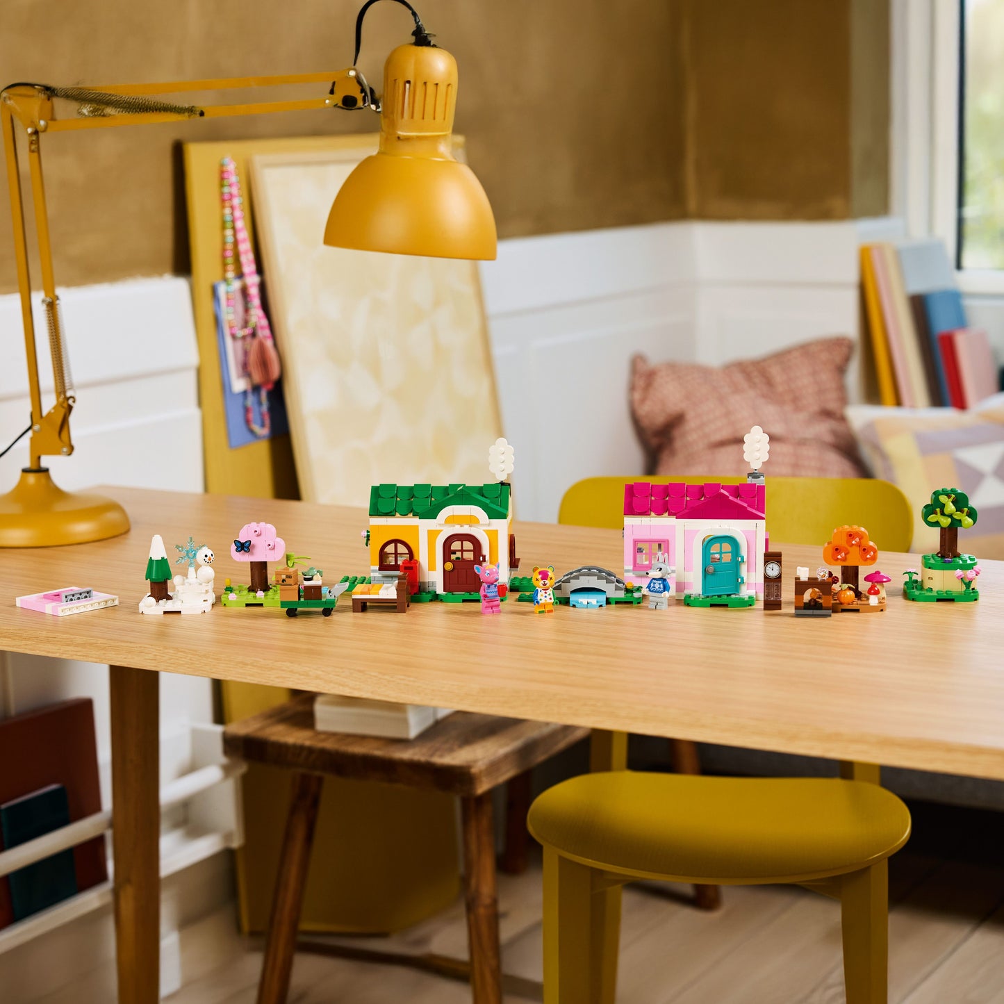 77057 Creative Houses: Seasons of Fun